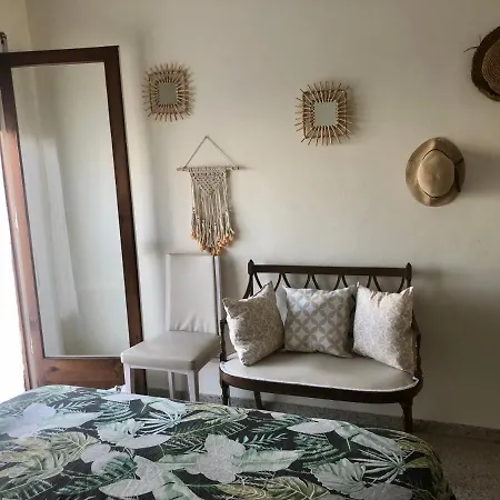 Ideal Centre Historique Apartment