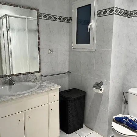 Ideal Centre Historique Apartment